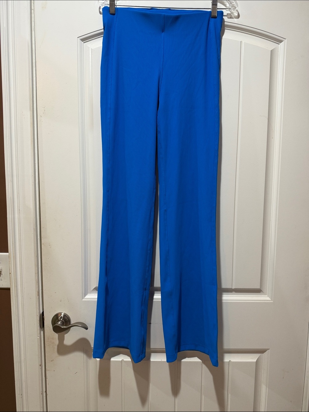 NWOT. Stretch Wide-Leg Pull-On Pants in Royal Blue